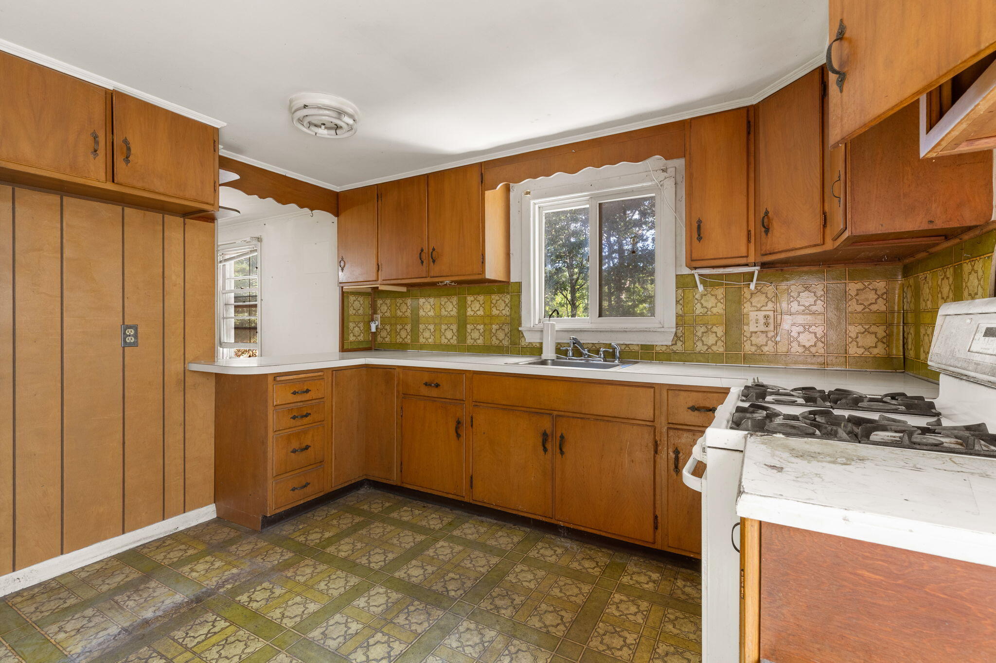 4 S Highland Way North Truro MA 02652