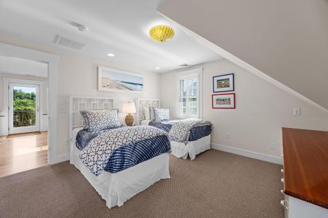 85 Cedar Street Chatham MA 02633