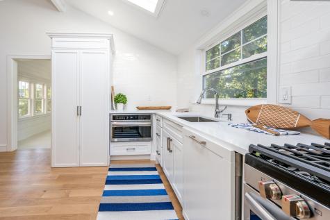 10 North Road West Dennis MA 02670