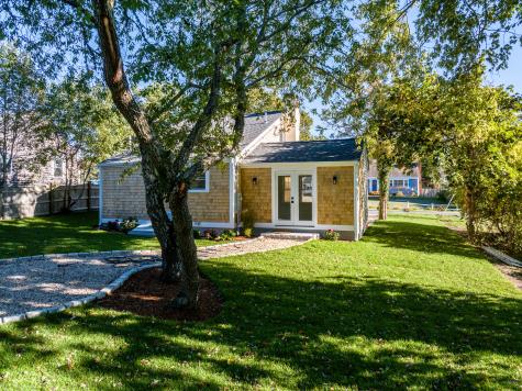 10 North Road West Dennis MA 02670