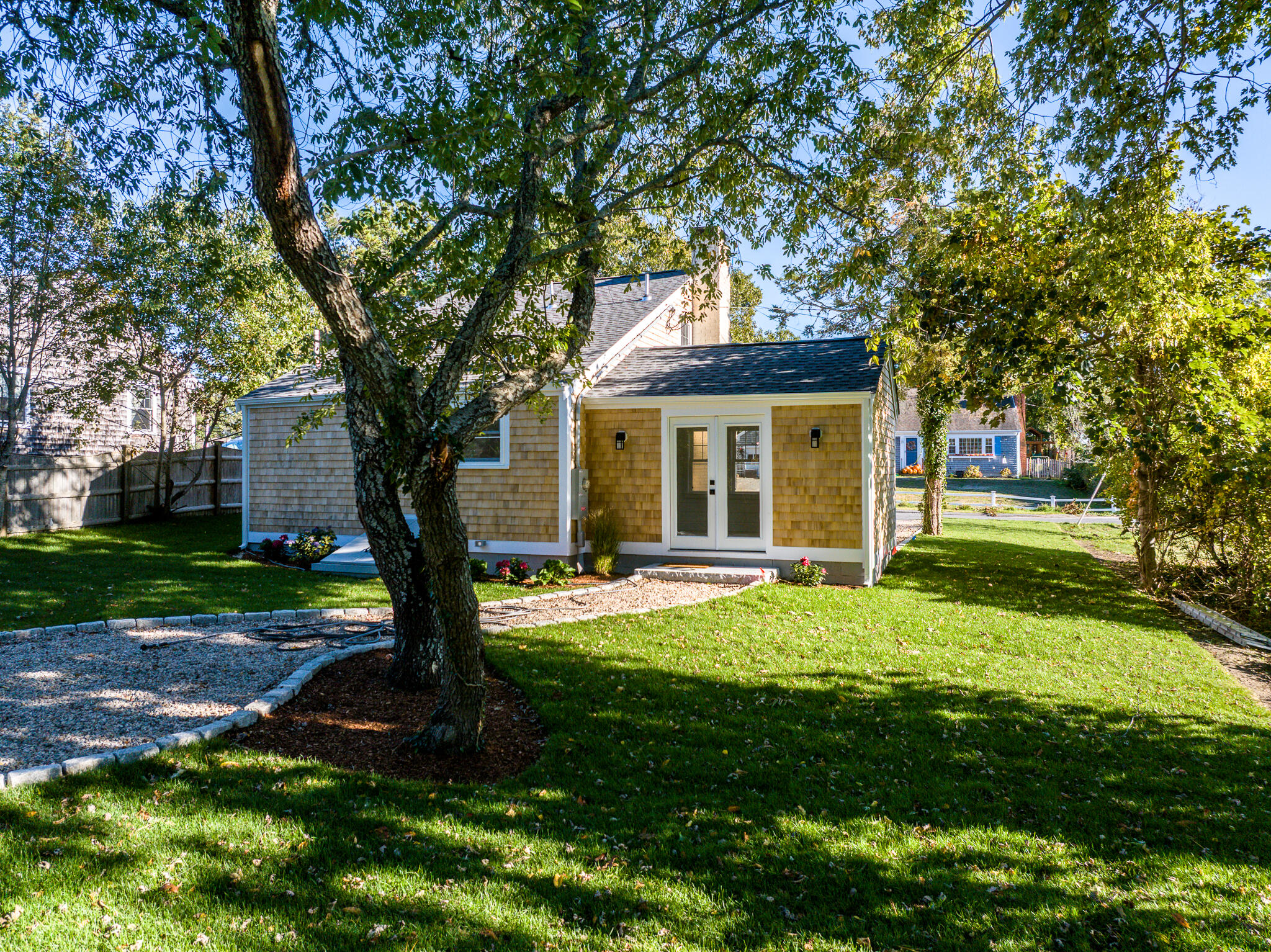 10 North Road West Dennis MA 02670