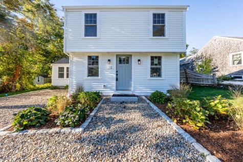 10 North Road West Dennis MA 02670