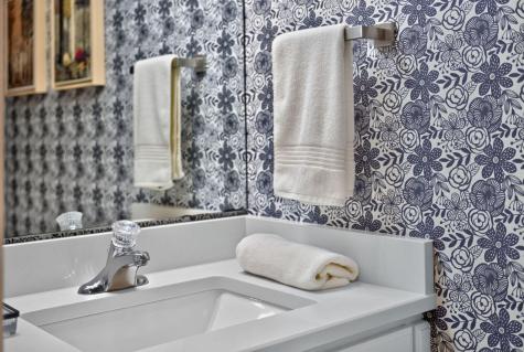 33 Higgins Crowell Road West Yarmouth MA 02673