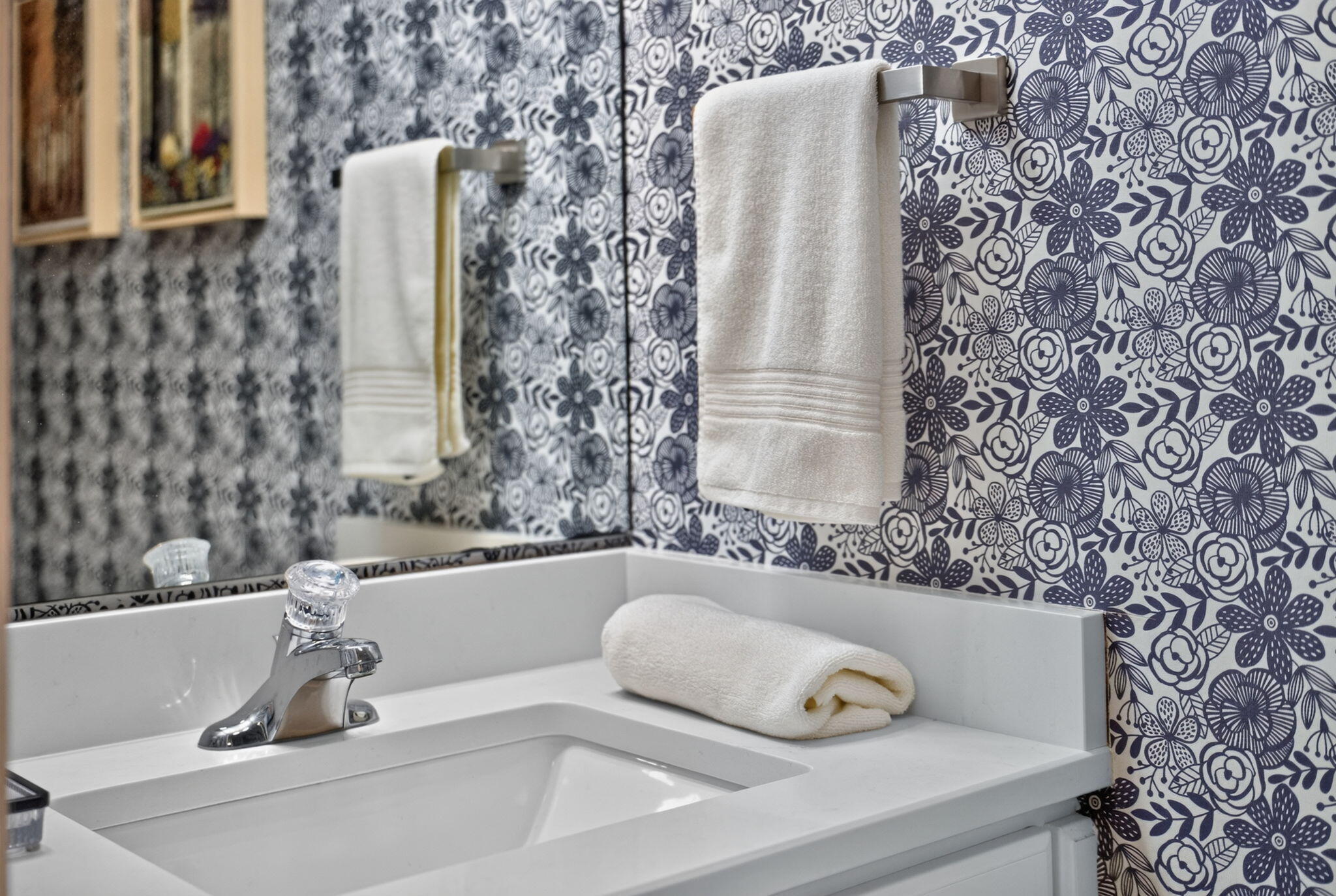 33 Higgins Crowell Road West Yarmouth MA 02673