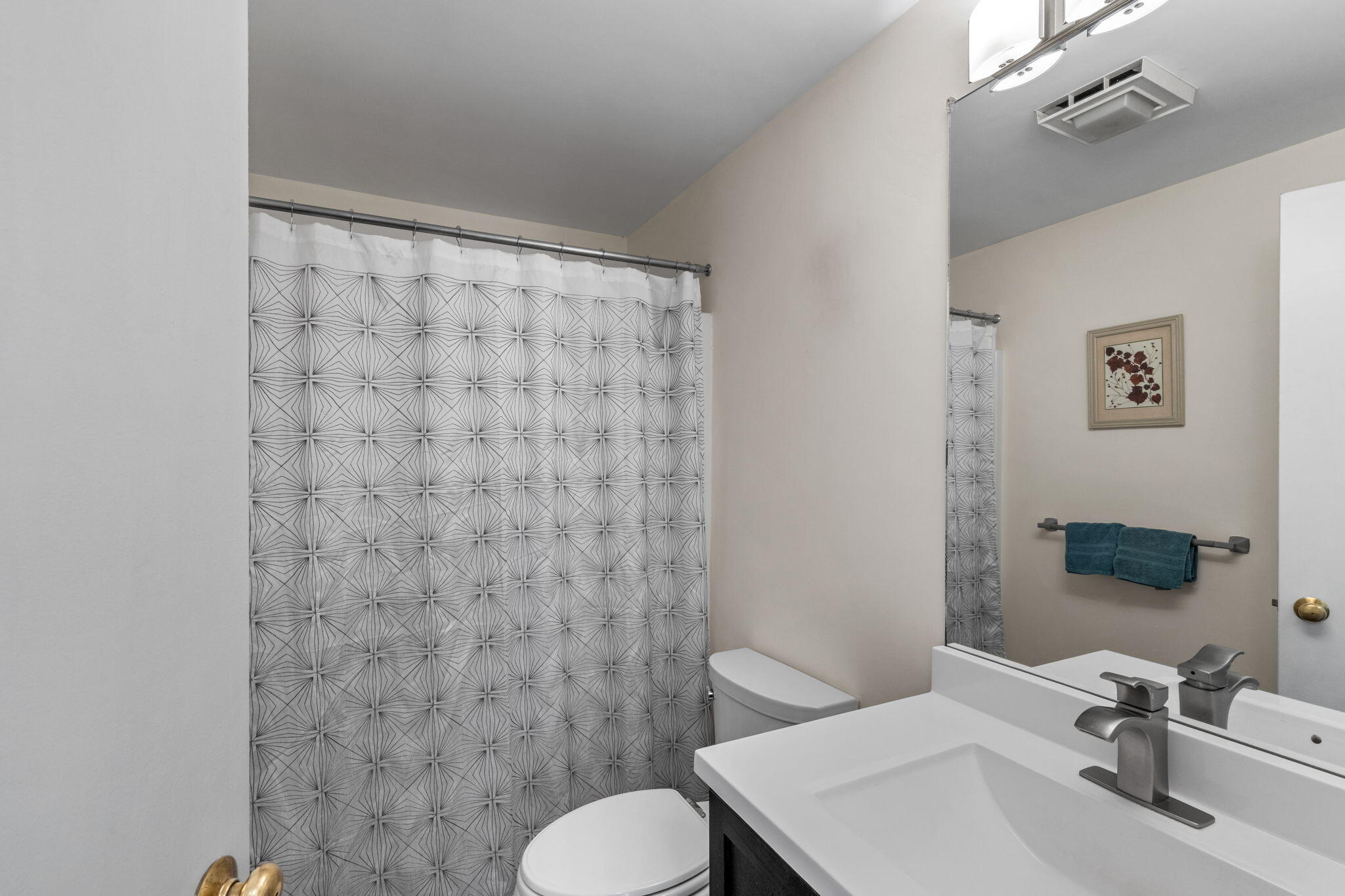 17 Claus Way Barnstable MA 02648