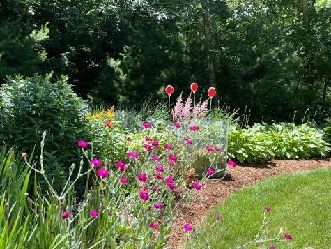 17 Claus Way Barnstable MA 02648