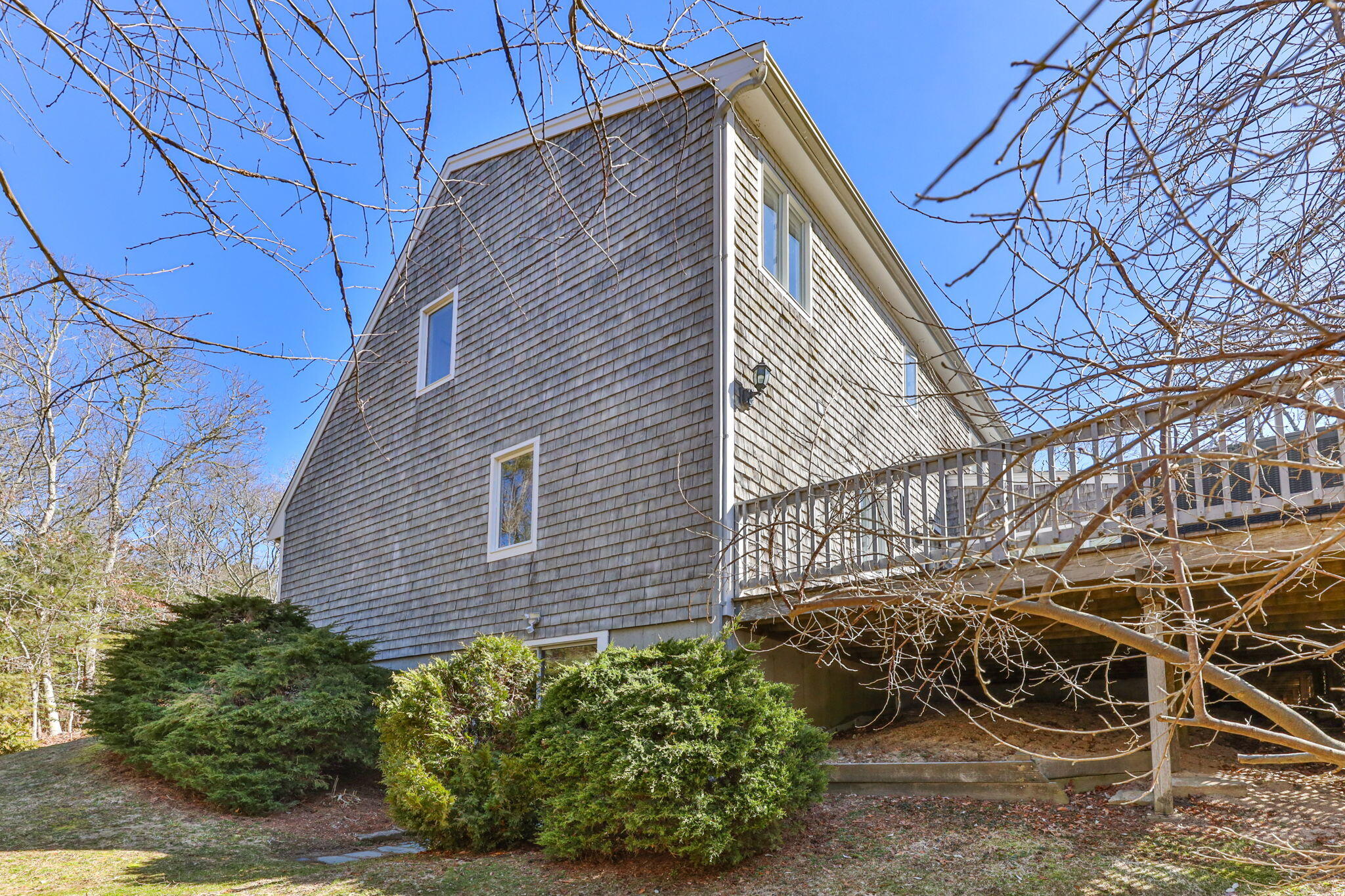 17 Claus Way Barnstable MA 02648
