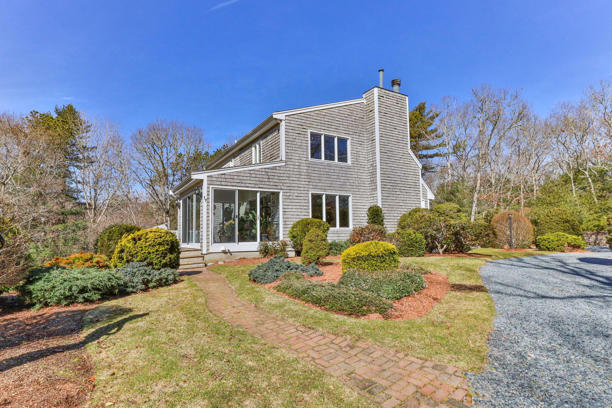 17 Claus Way Barnstable MA 02648