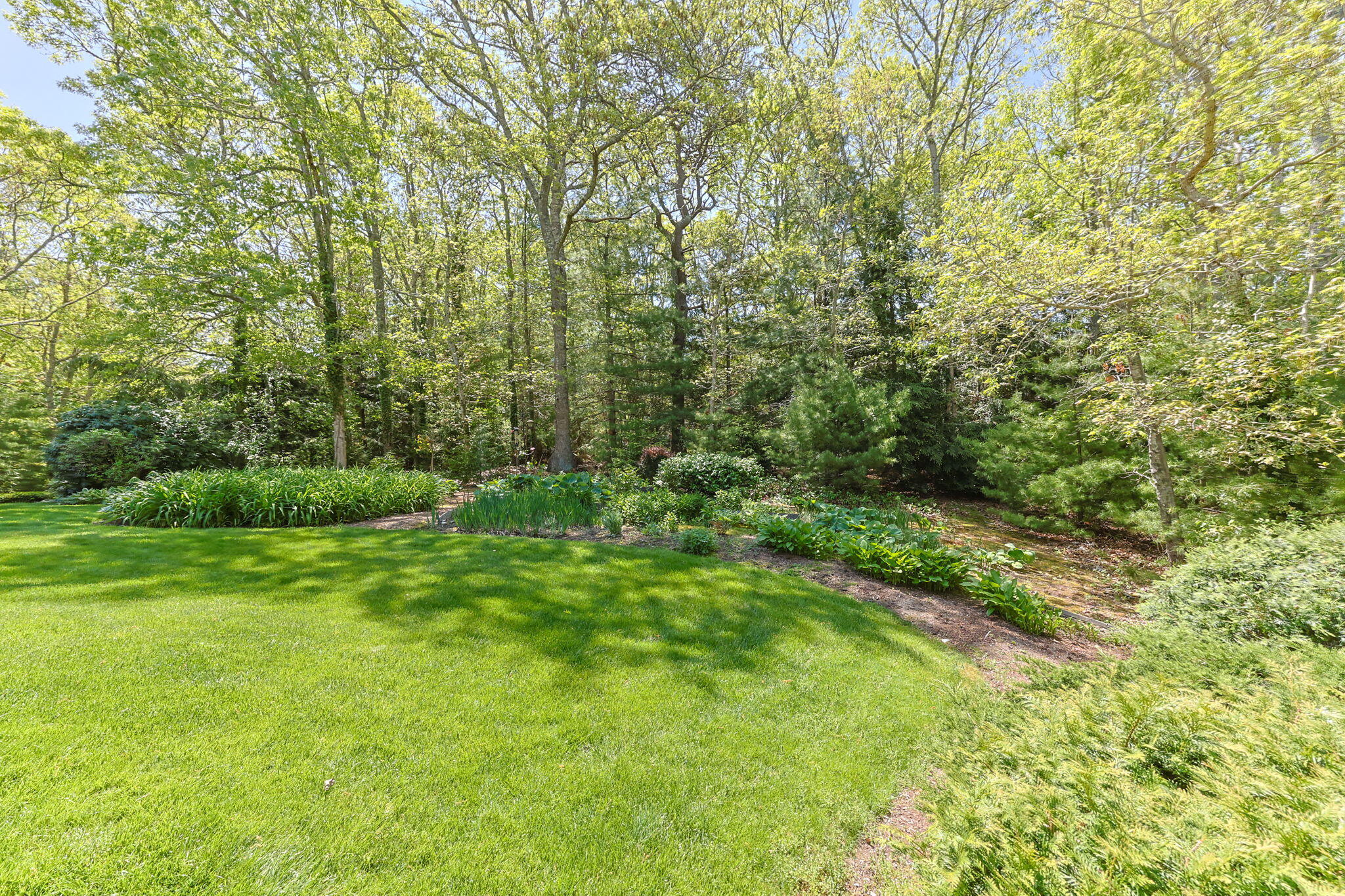 17 Claus Way Barnstable MA 02648