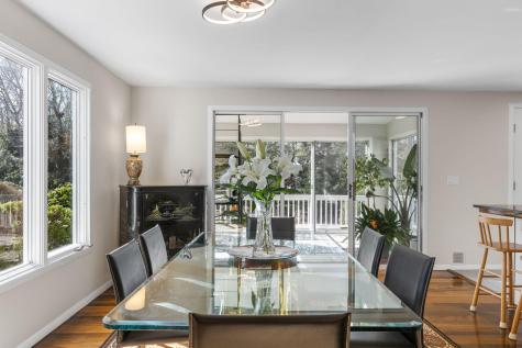 17 Claus Way Barnstable MA 02648