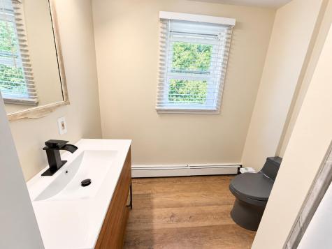 233 Pinecrest Beach Drive Teaticket MA 02536
