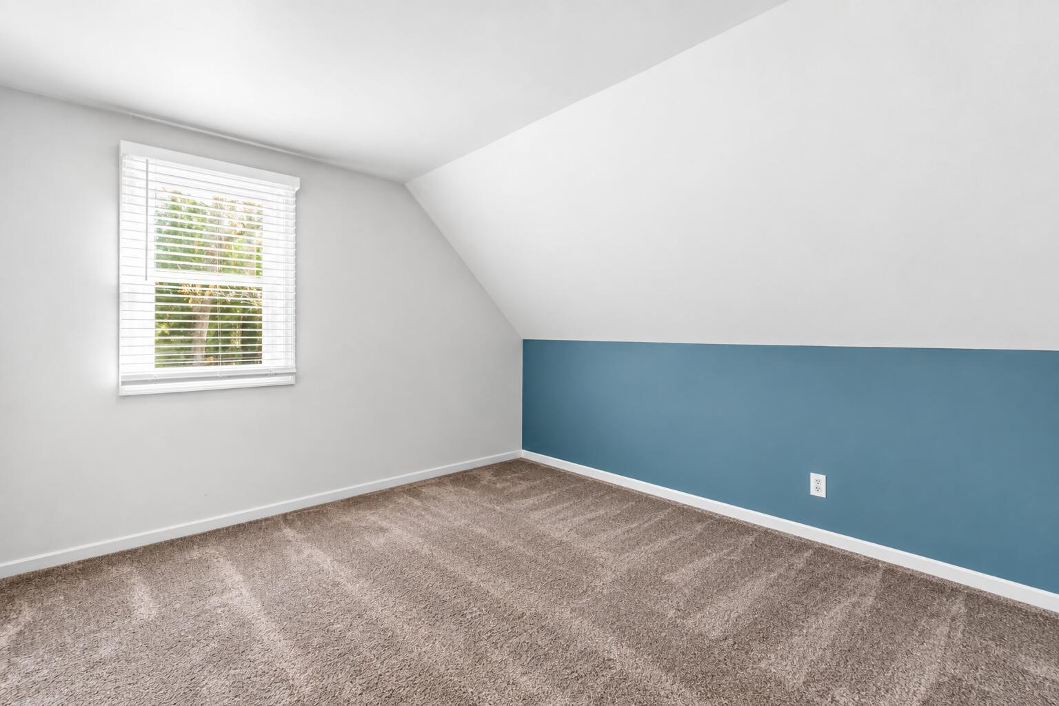 233 Pinecrest Beach Drive Teaticket MA 02536