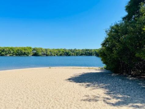 233 Pinecrest Beach Drive Teaticket MA 02536