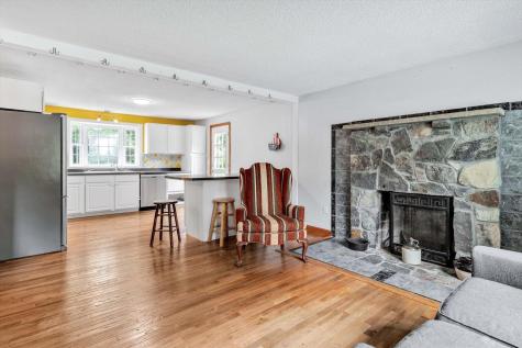 69R Anthony Street Berkley MA 02779