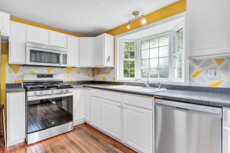 69R Anthony Street Berkley MA 02779