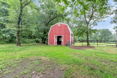 69R Anthony Street Berkley MA 02779