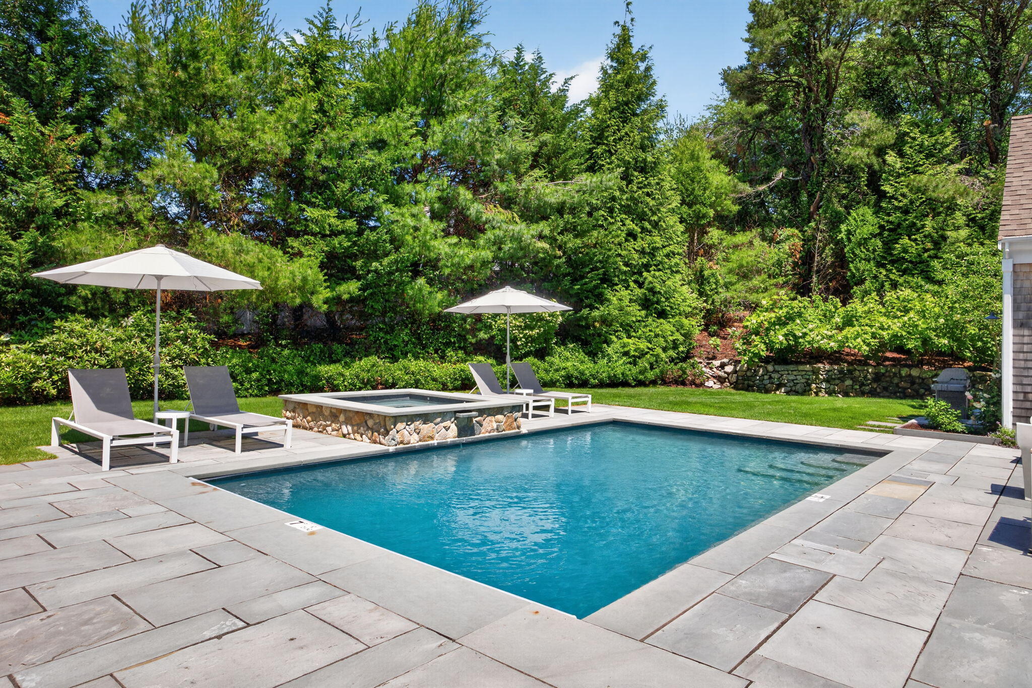 141 Point Hill Road West Barnstable MA 02668