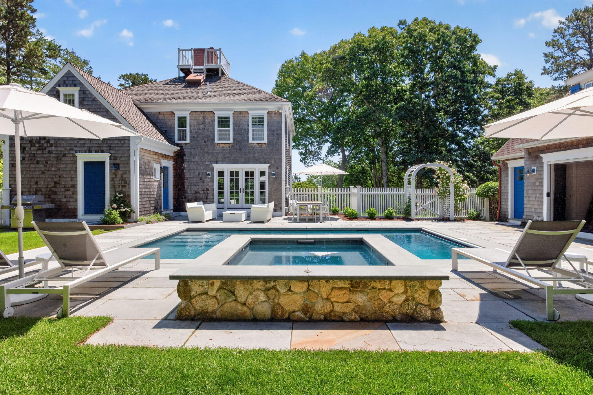 141 Point Hill Road West Barnstable MA 02668