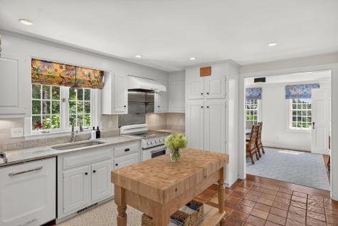 141 Point Hill Road Barnstable MA 02668