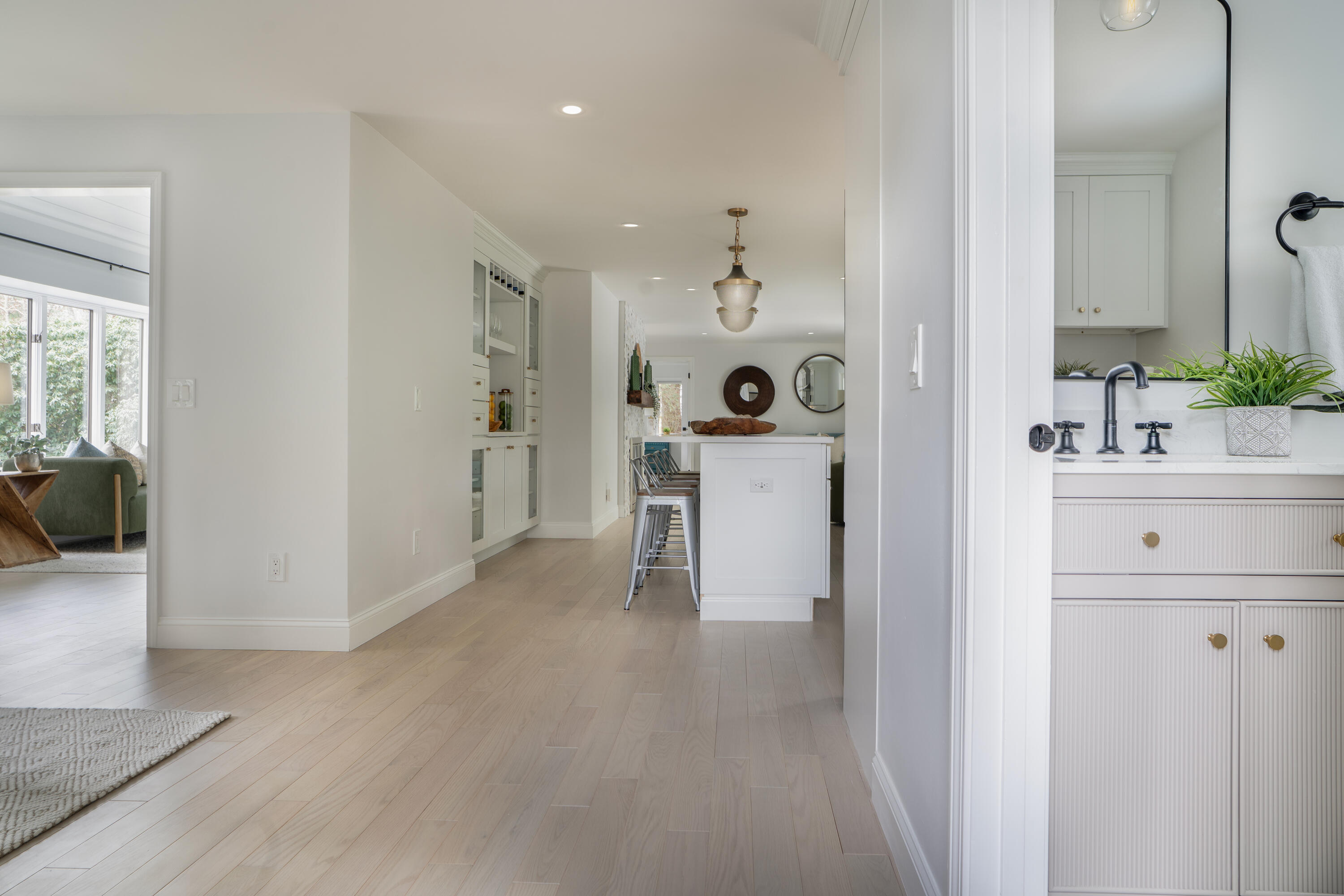 7 Blue Fin Mashpee MA 02649