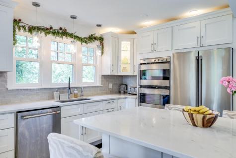 2400 Meetinghouse Way Barnstable MA 02668