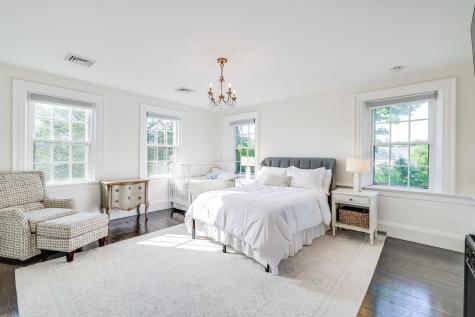 2400 Meetinghouse Way Barnstable MA 02668