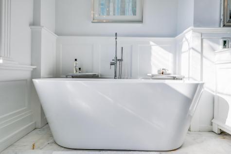 2400 Meetinghouse Way Barnstable MA 02668