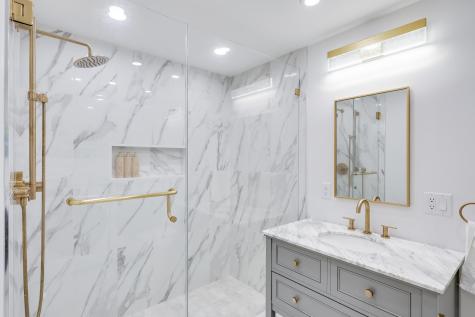 2400 Meetinghouse Way Barnstable MA 02668