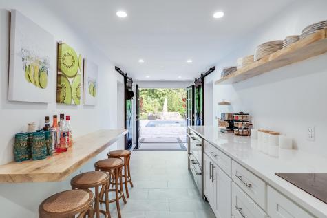 2400 Meetinghouse Way Barnstable MA 02668