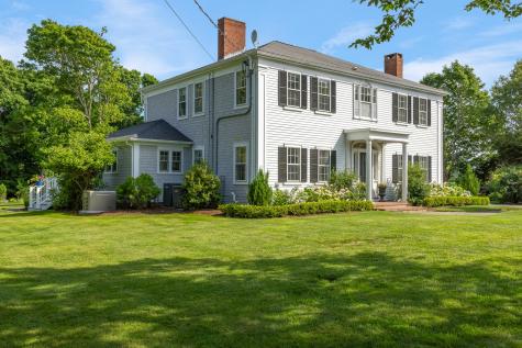 2400 Meetinghouse Way Barnstable MA 02668