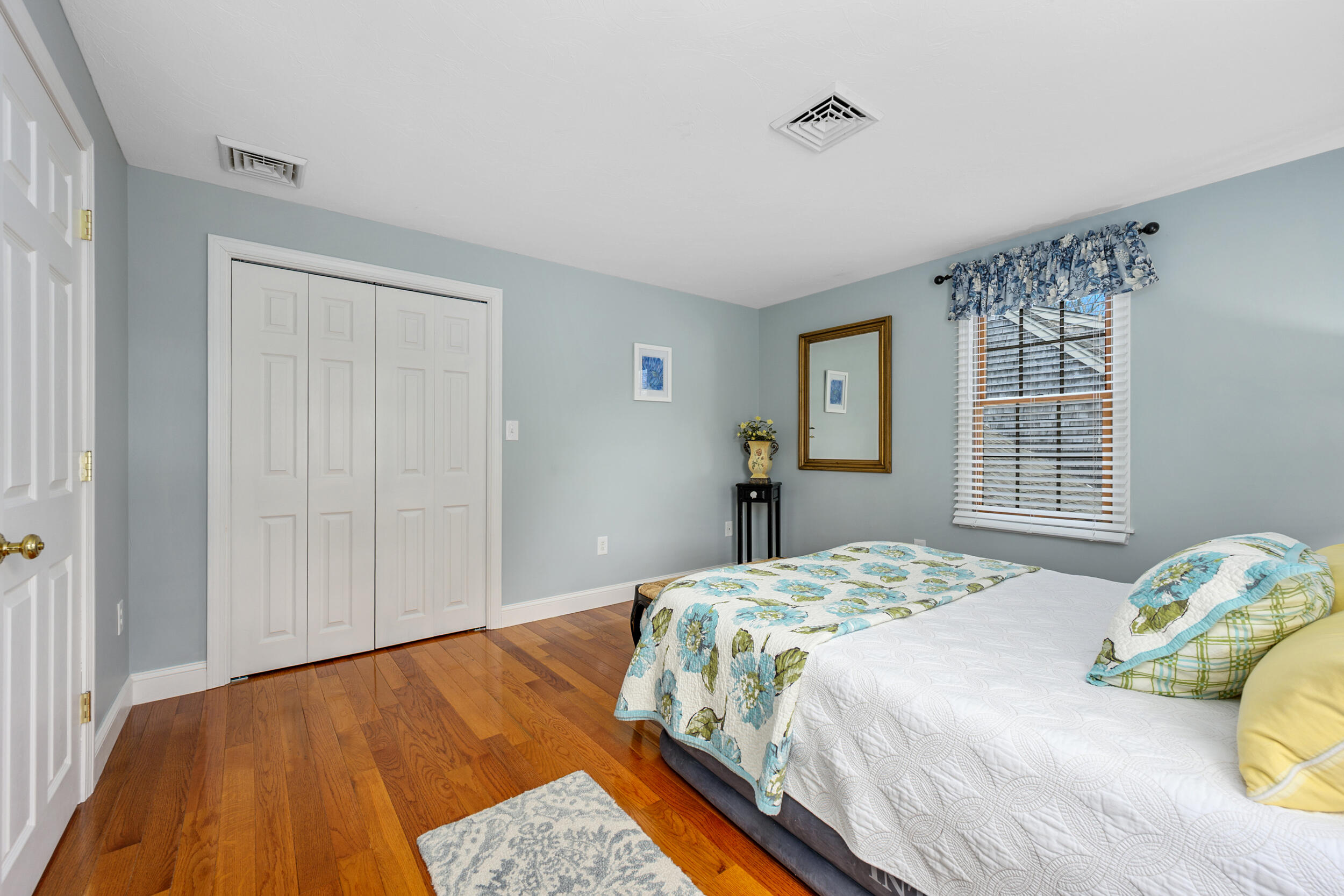 134 School Street Barnstable MA 02635