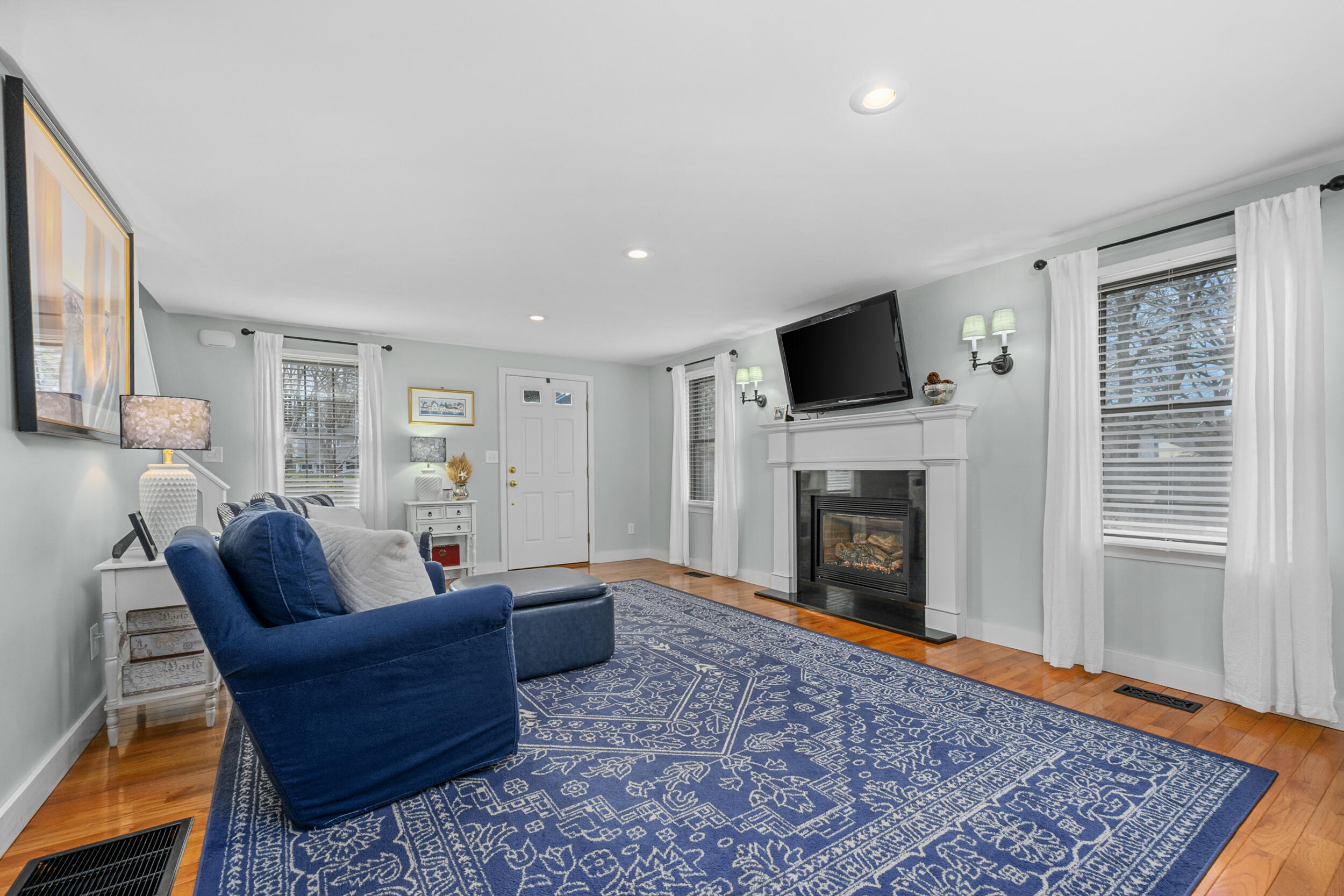 134 School Street Barnstable MA 02635