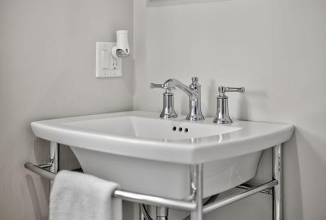 390 Airline Road Dennis MA 02638