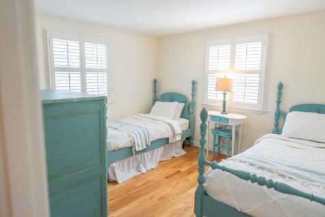 154 Bayridge Drive Dennis MA 02660