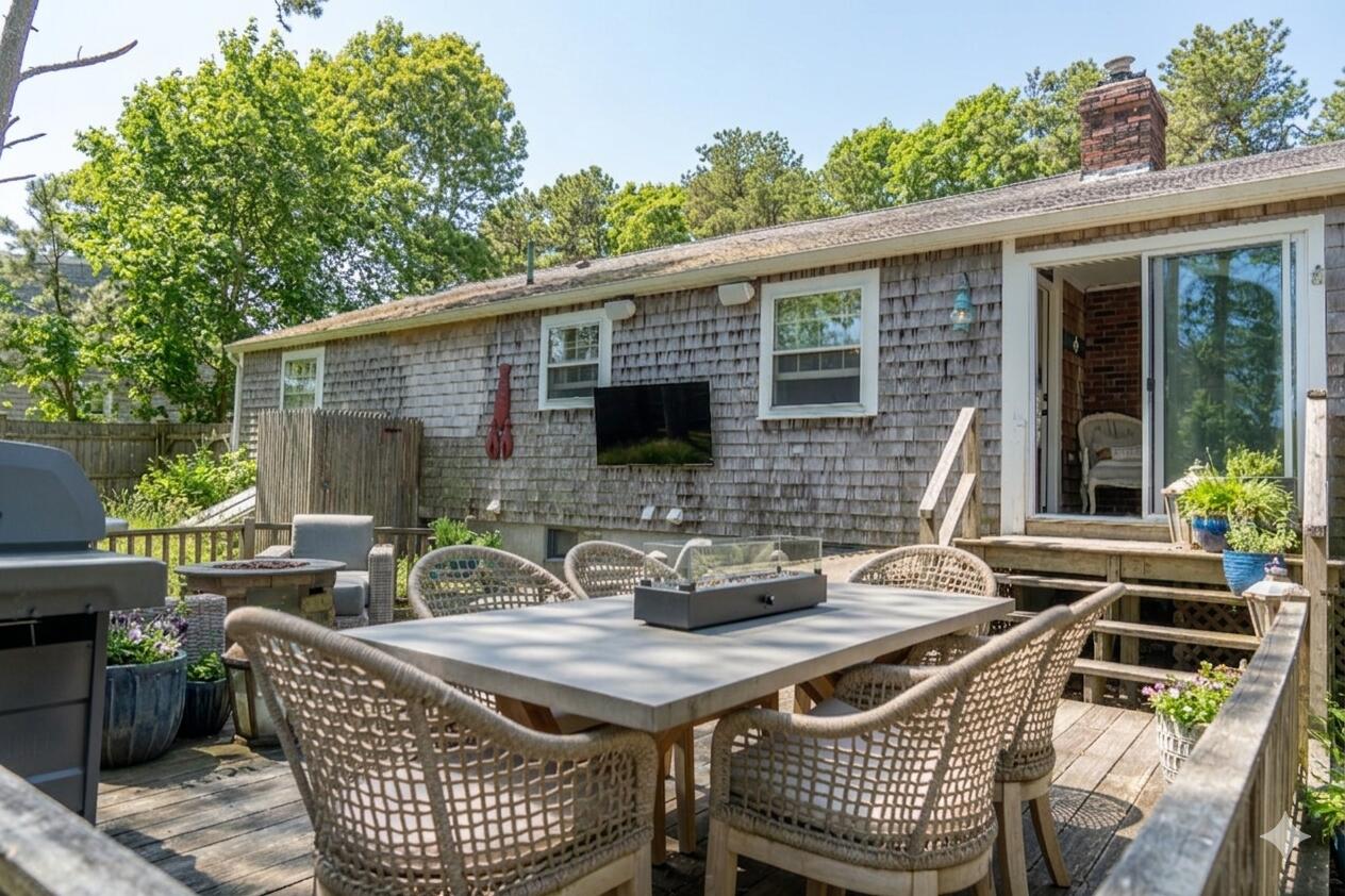 154 Bayridge Drive Dennis MA 02660