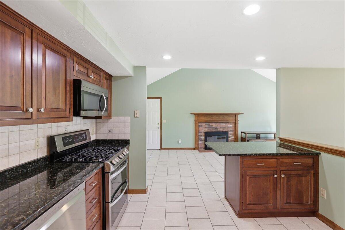 36 Kirk Circle Plymouth MA 02360