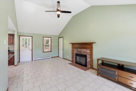 36 Kirk Circle Plymouth MA 02360