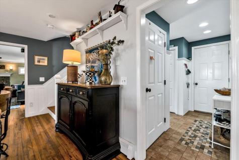 7 Hill Wood Way Sandwich MA 02537