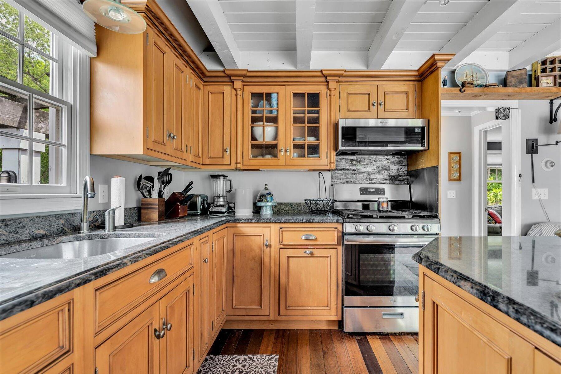 7 Hill Wood Way Sandwich MA 02537