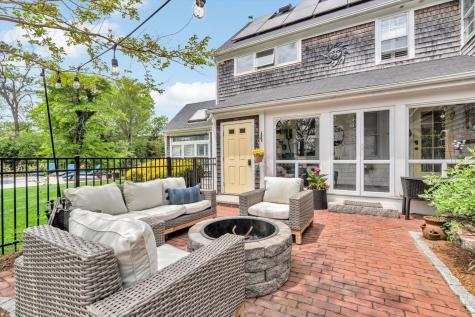 7 Hill Wood Way Sandwich MA 02537