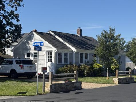 19 Spring St Street Barnstable MA 02601