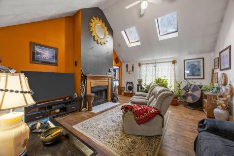 24 Widow Coombs Walk Sandwich MA 02563