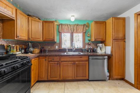 24 Widow Coombs Walk Sandwich MA 02563