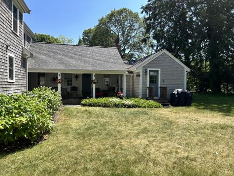 11 Willow Lane Yarmouth MA 02664