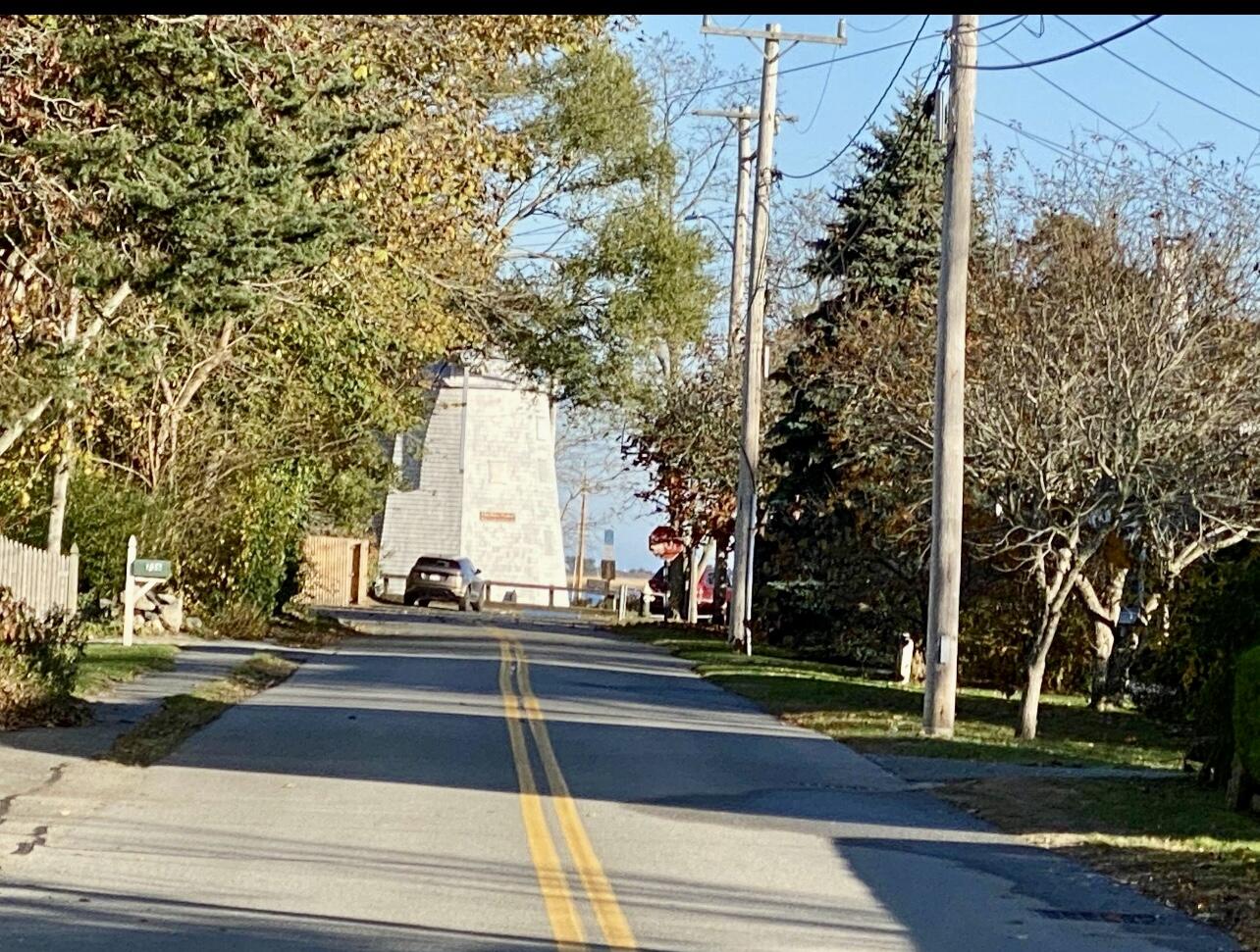 11 Willow Lane Yarmouth MA 02664