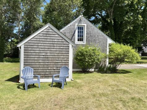 11 Willow Lane Yarmouth MA 02664