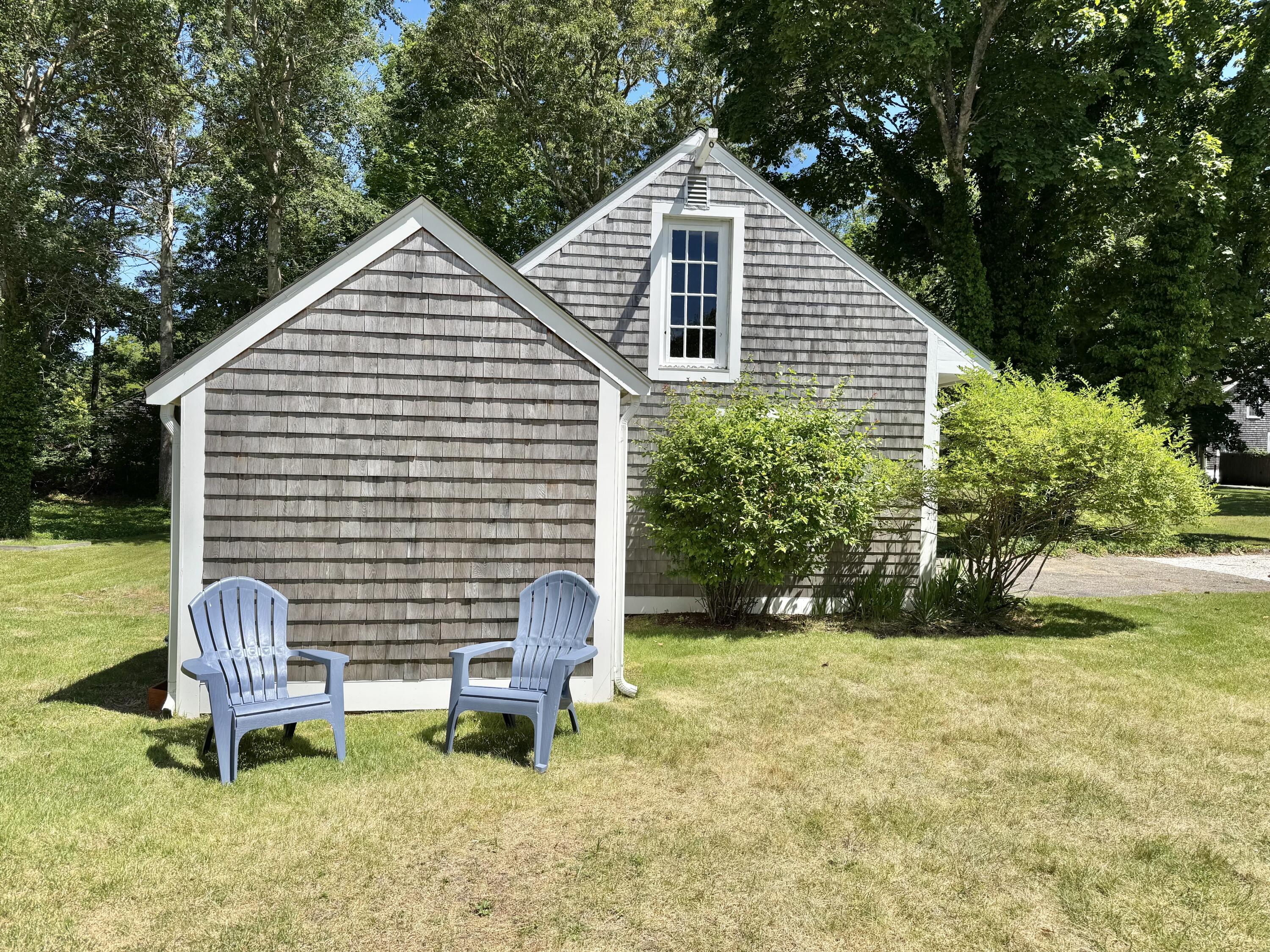 11 Willow Lane Yarmouth MA 02664
