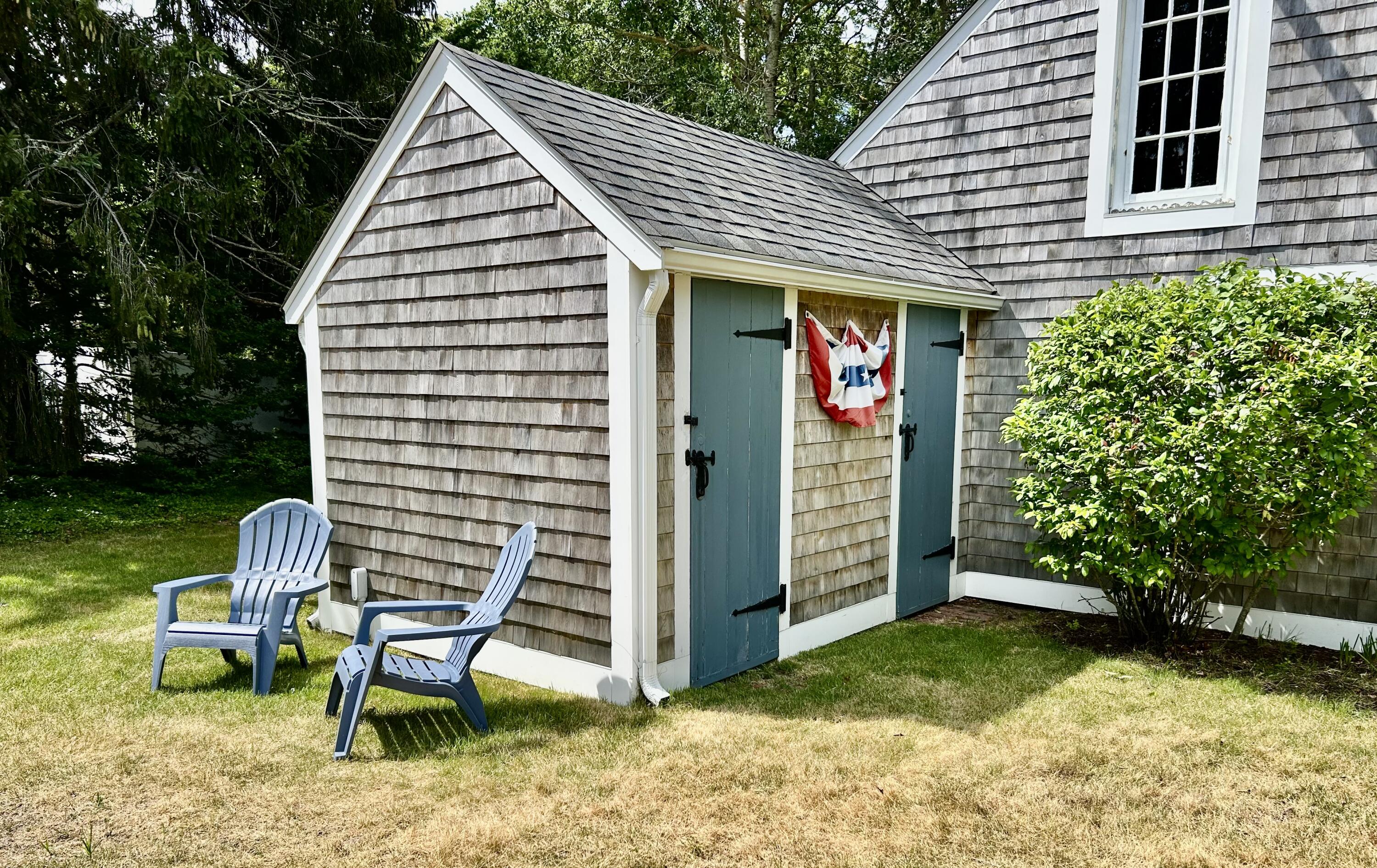 11 Willow Lane Yarmouth MA 02664