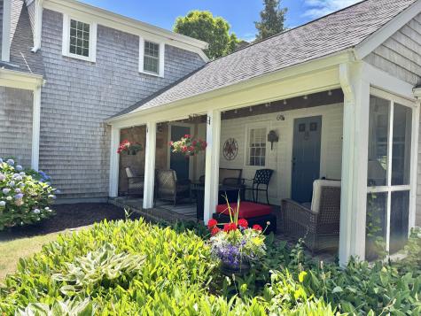 11 Willow Lane Yarmouth MA 02664