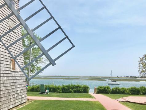 11 Willow Lane Yarmouth MA 02664